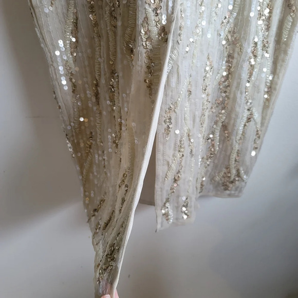 Mac Duggal, Sequined V-neck Flutter Sleeve Tea Length Dress,Oyster,Size 12, NWT - Picture 8 of 12